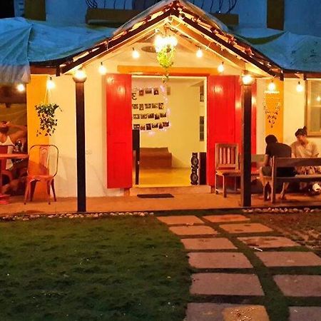 Red Door Hostel Anjuna Esterno foto