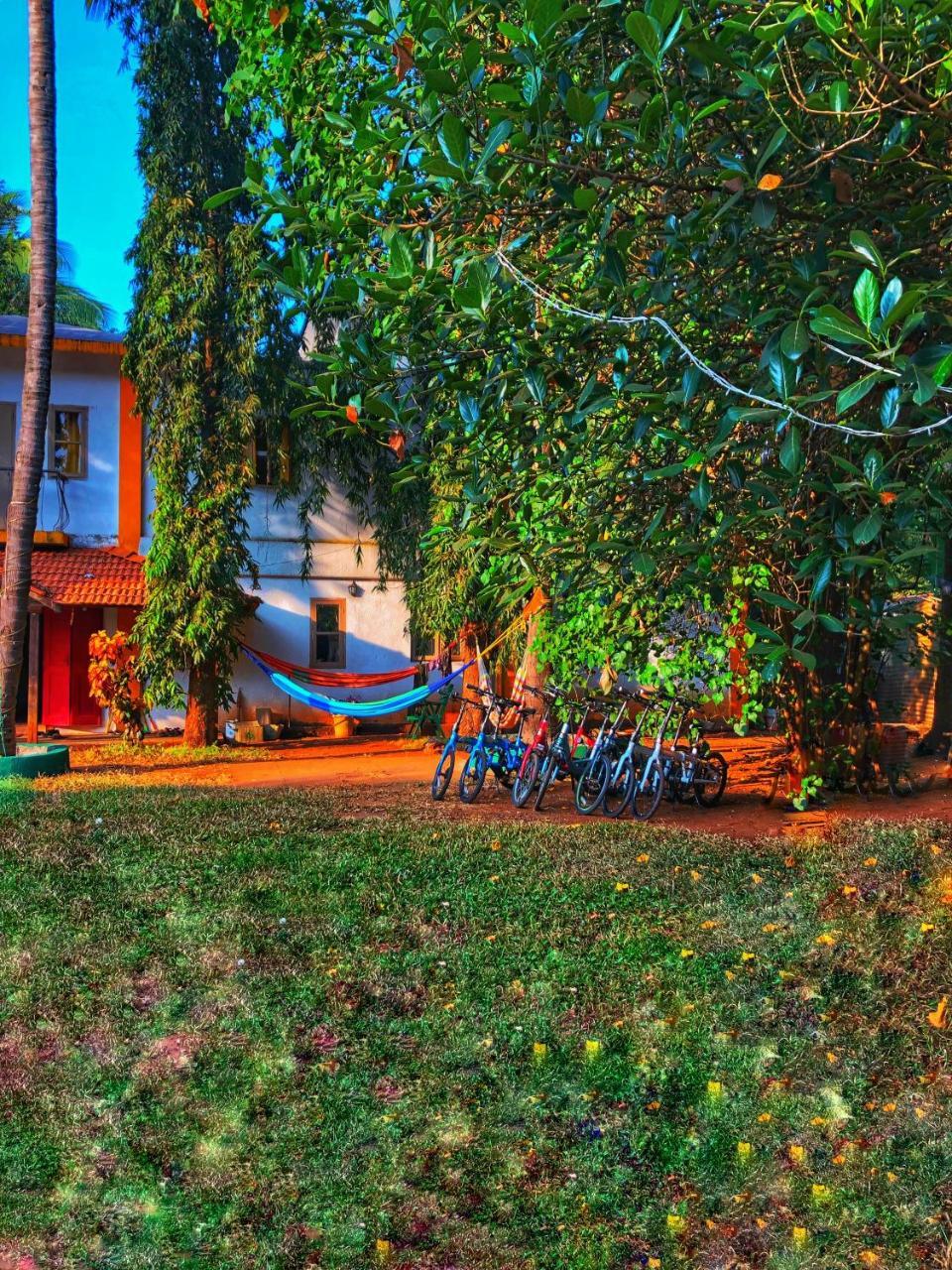 Red Door Hostel Anjuna Esterno foto